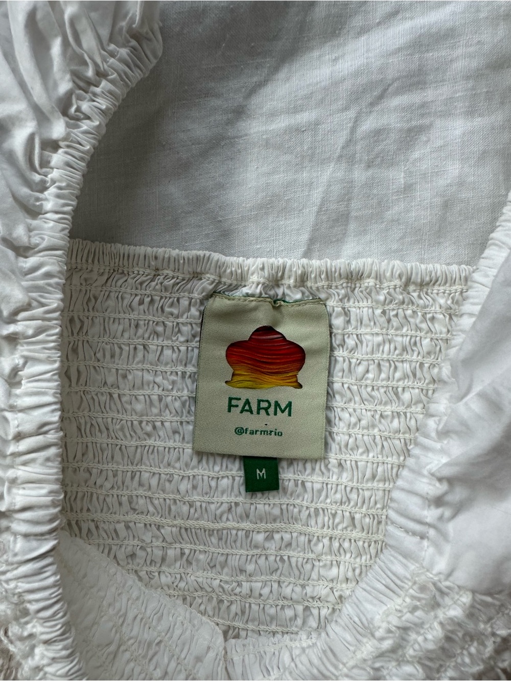 FARM Rio White Smocked Puff-Sleeve Crop Top - Picture 2 of 3